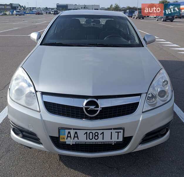 Седан Opel Vectra 2007 в Киеве