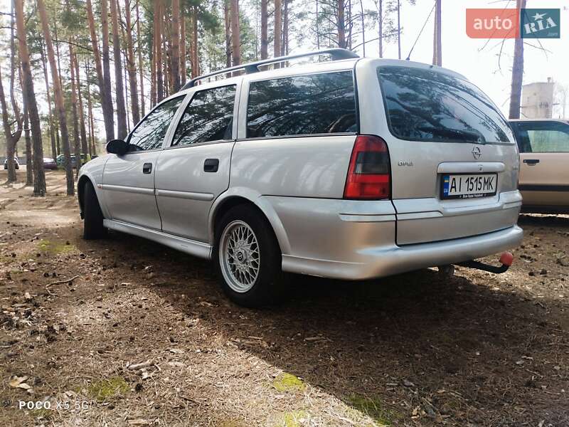 Универсал Opel Vectra 2000 в 