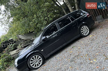 Универсал Opel Vectra 2004 в 