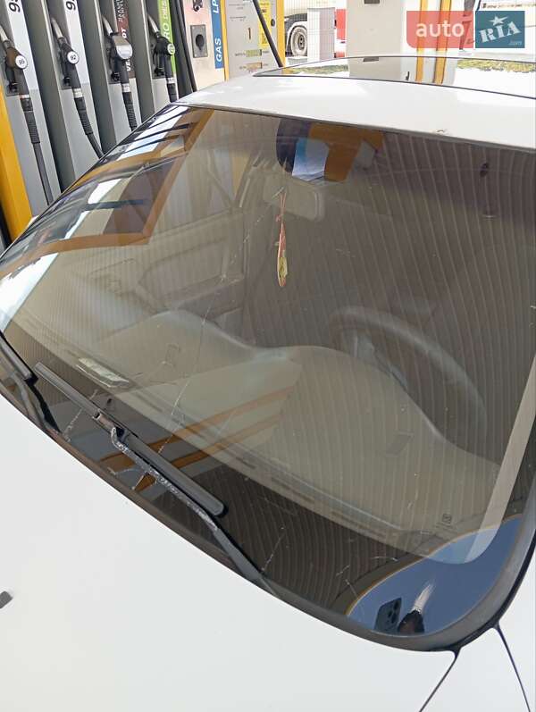 Седан Opel Vectra 1989 в Глевахе