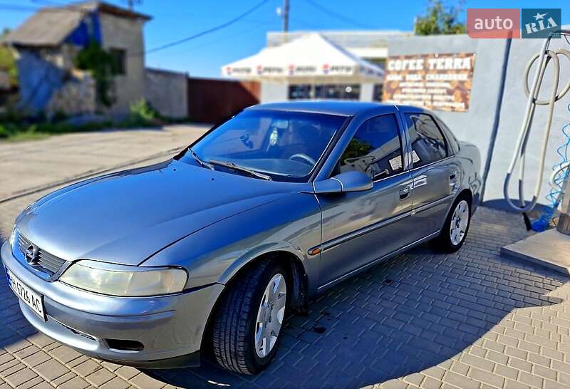 Седан Opel Vectra 1999 в 