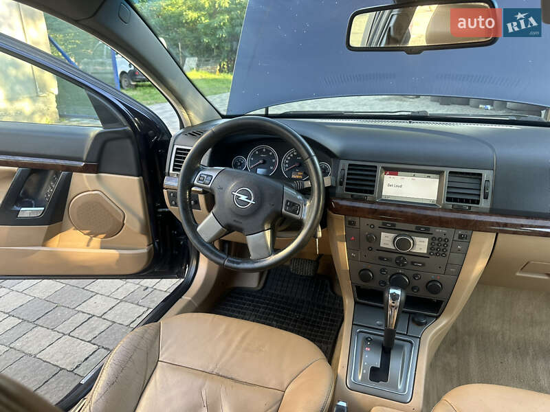 Универсал Opel Vectra 2005 в Мукачево