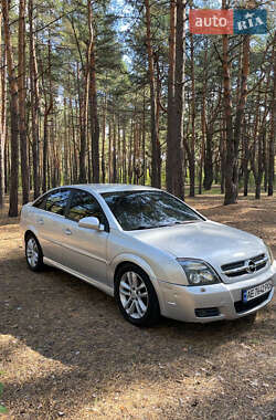 Лифтбек Opel Vectra 2003 в 
