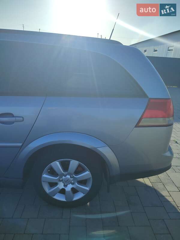 Универсал Opel Vectra 2005 в Брошневе-Осаде фото 2 Универсал Opel Vectra 2005 в Брошневе-Осаде