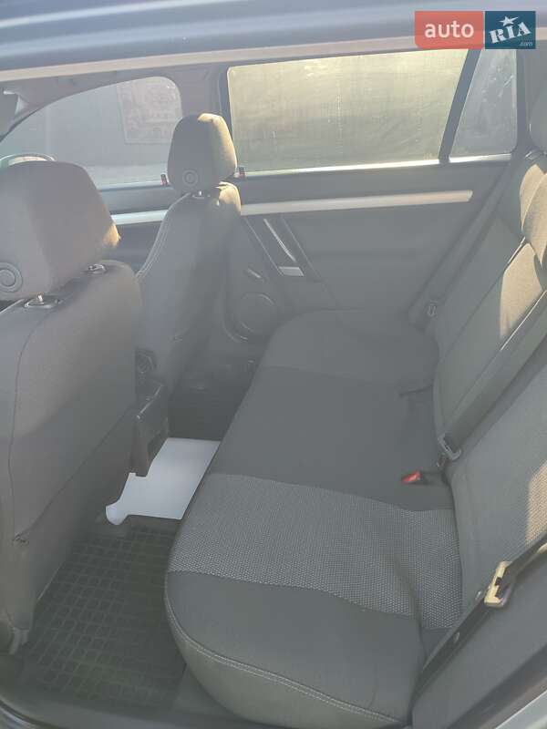 Универсал Opel Vectra 2005 в Брошневе-Осаде фото 15 Универсал Opel Vectra 2005 в Брошневе-Осаде