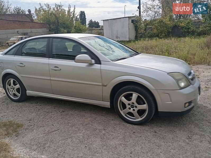 Лифтбек Opel Vectra 2002 в Киеве