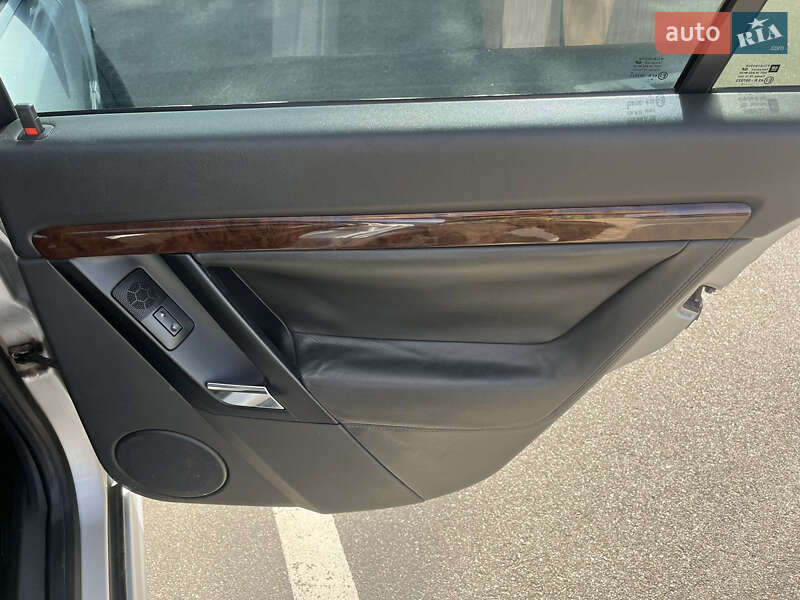 Седан Opel Vectra 2004 в Києві