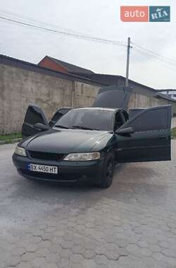 Лифтбек Opel Vectra 1999 в 