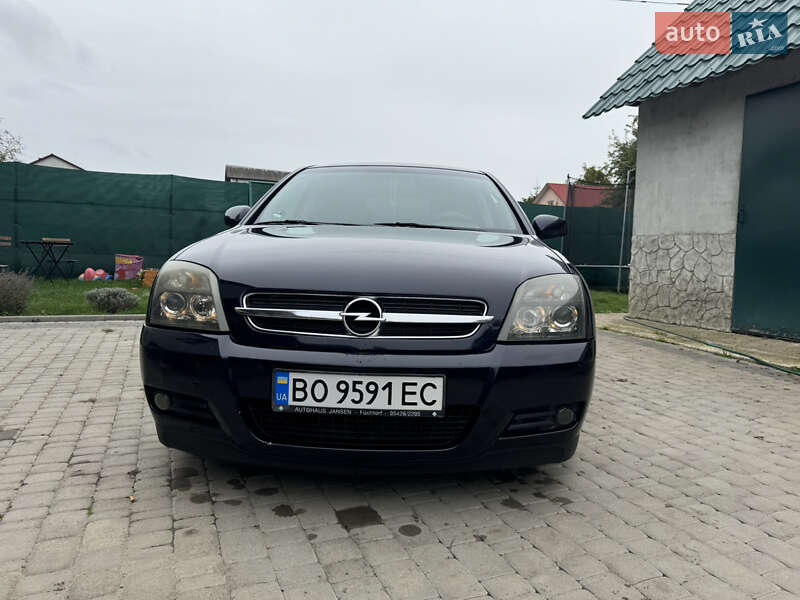 Ліфтбек Opel Vectra 2003 в Тернополі