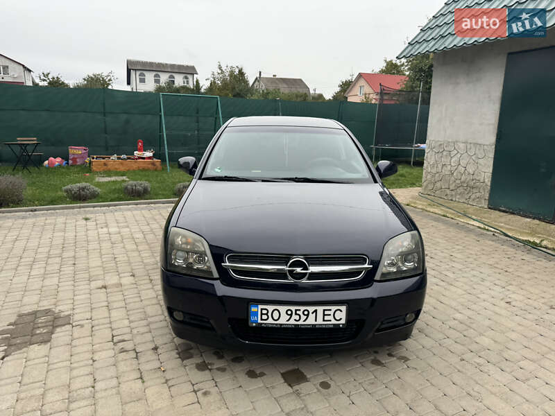 Ліфтбек Opel Vectra 2003 в Тернополі