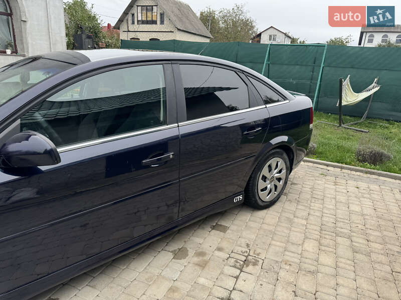 Ліфтбек Opel Vectra 2003 в Тернополі
