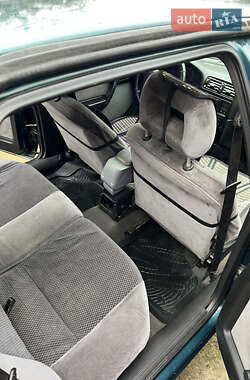 Седан Opel Vectra 1995 в 