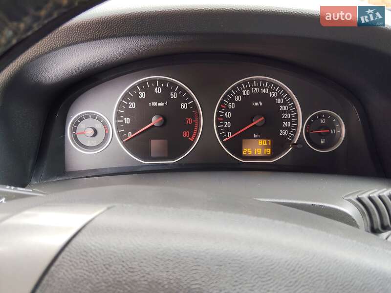 Универсал Opel Vectra 2004 в Полтаве фото 3 Универсал Opel Vectra 2004 в Полтаве