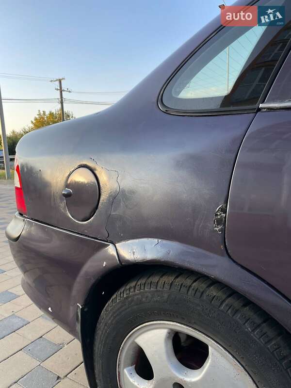 Седан Opel Vectra 1996 в Виннице