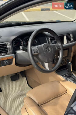 Ліфтбек Opel Vectra 2007 в  фото 16 Ліфтбек Opel Vectra 2007 в