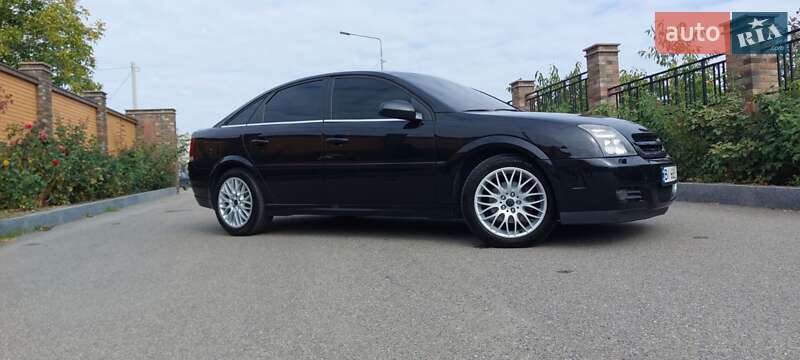 Лифтбек Opel Vectra 2003 в Полтаве