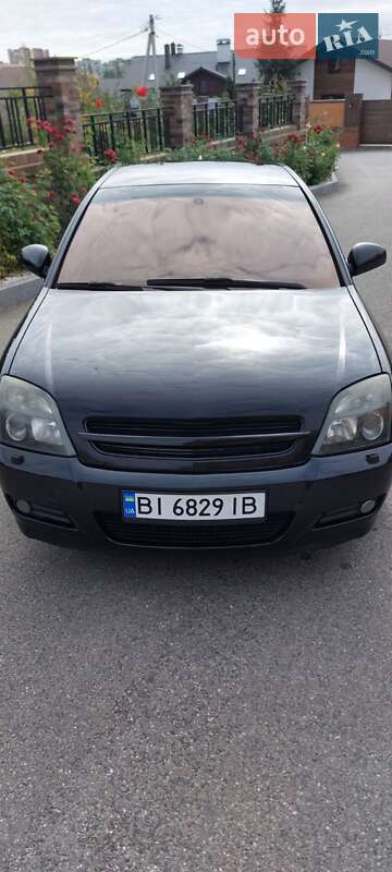 Лифтбек Opel Vectra 2003 в Полтаве