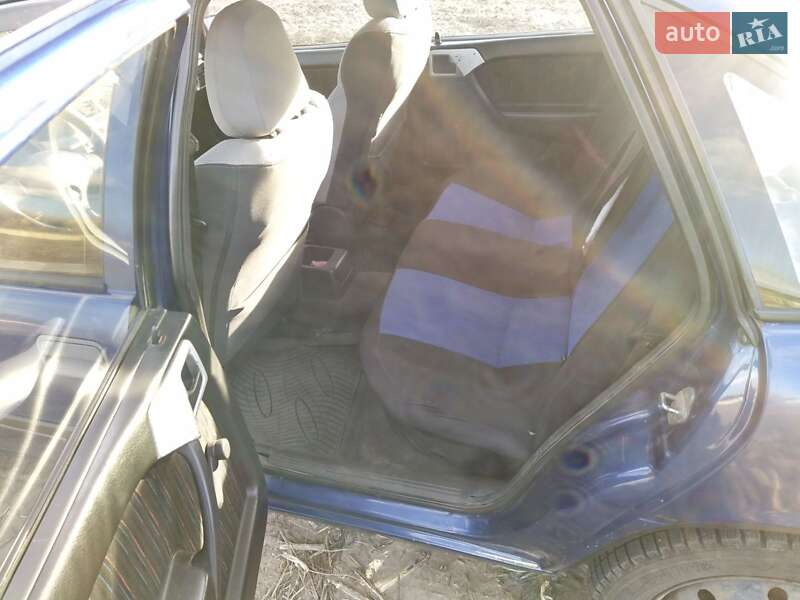 Седан Opel Vectra 1990 в Черкассах фото 25 Седан Opel Vectra 1990 в Черкассах