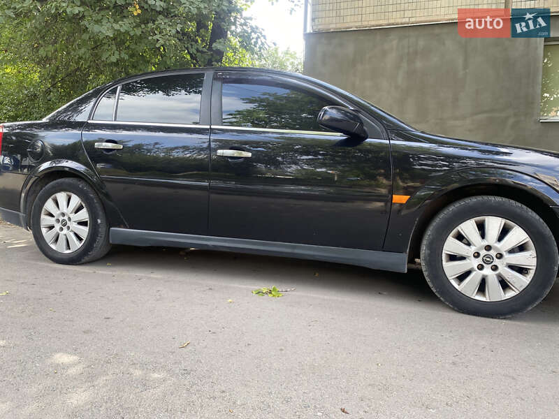 Седан Opel Vectra 2003 в Тернополе