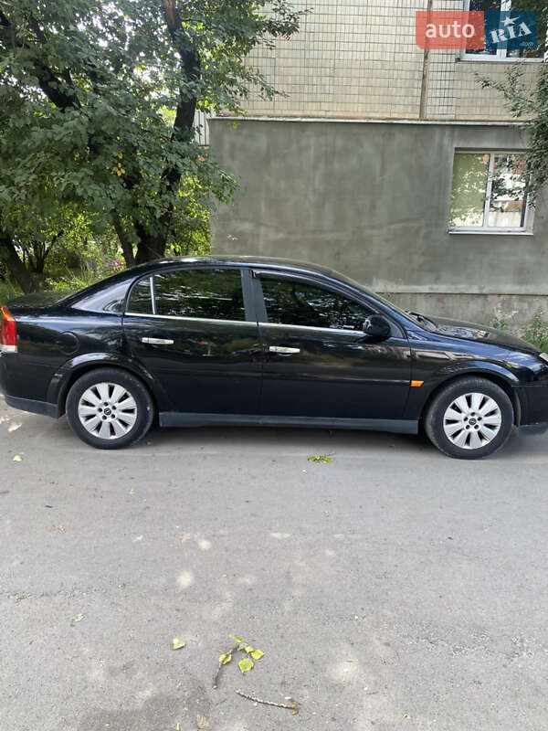 Седан Opel Vectra 2003 в Тернополе