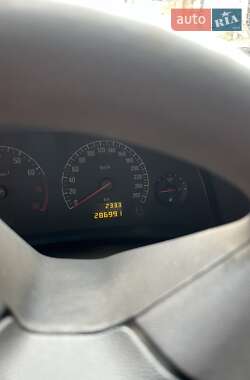Седан Opel Vectra 2003 в  фото 9 Седан Opel Vectra 2003 в
