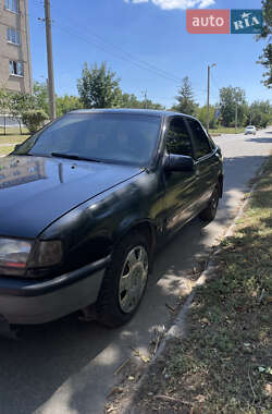 Лифтбек Opel Vectra 1989 в 