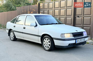 Ліфтбек Opel Vectra 1992 в Харкові