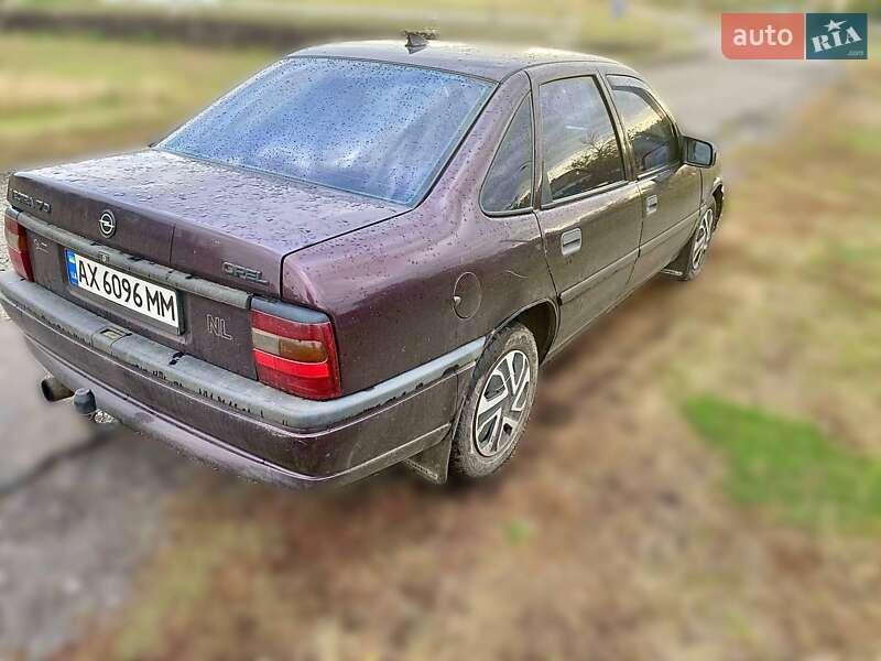 Седан Opel Vectra 1993 в Первомайске фото 16 Седан Opel Vectra 1993 в Первомайске