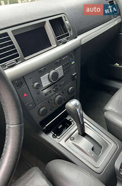 Седан Opel Vectra 2008 в 