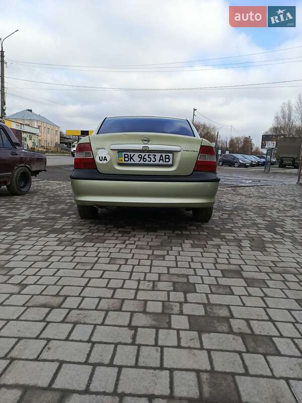 Седан Opel Vectra 1996 в Хмельницком