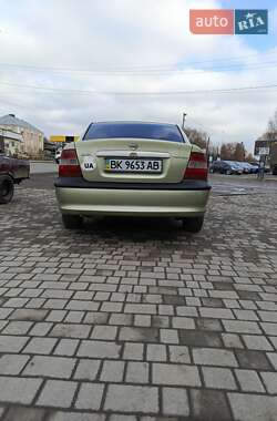Седан Opel Vectra 1996 в 