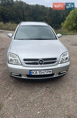 Универсал Opel Vectra 2004 в 