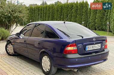 Лифтбек Opel Vectra 1997 в 