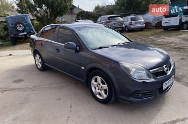Седан Opel Vectra 2008 в Лебедине