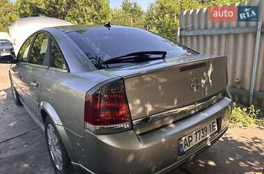 Лифтбек Opel Vectra 2003 в 