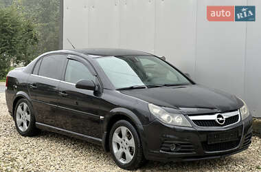 Седан Opel Vectra 2006 в Тернополі