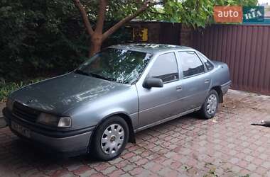 Седан Opel Vectra 1991 в Киеве