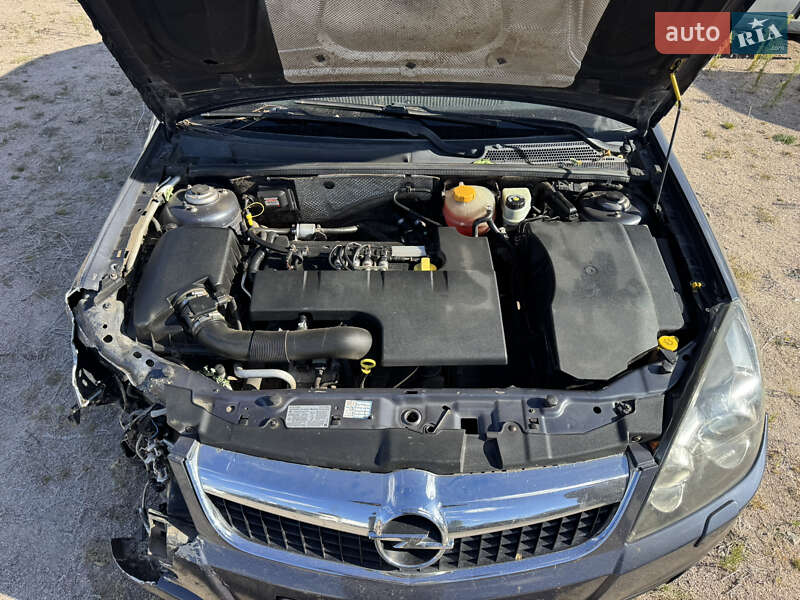 Седан Opel Vectra 2008 в Кропивницком