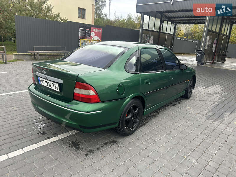 Седан Opel Vectra 1996 в Трускавце фото 4 Седан Opel Vectra 1996 в Трускавце