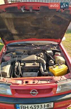 Седан Opel Vectra 1992 в Ананьеве