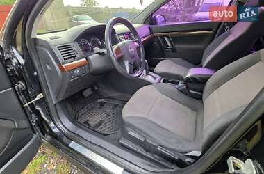 Седан Opel Vectra 2003 в 