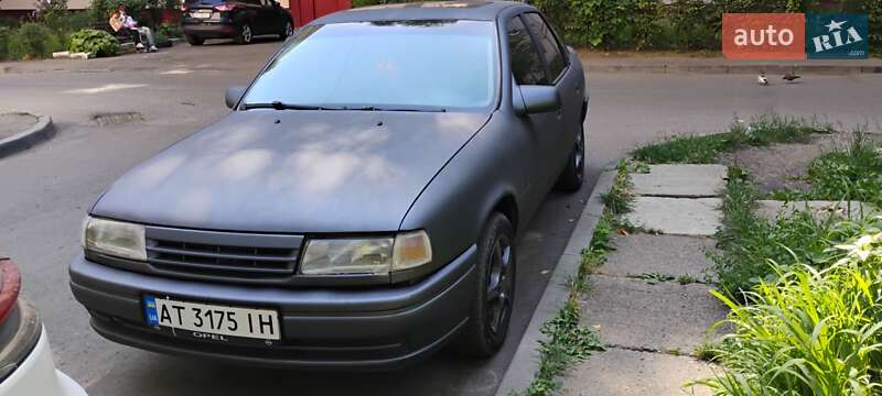 Седан Opel Vectra 1989 в Чернівцях фото 6 Седан Opel Vectra 1989 в Чернівцях