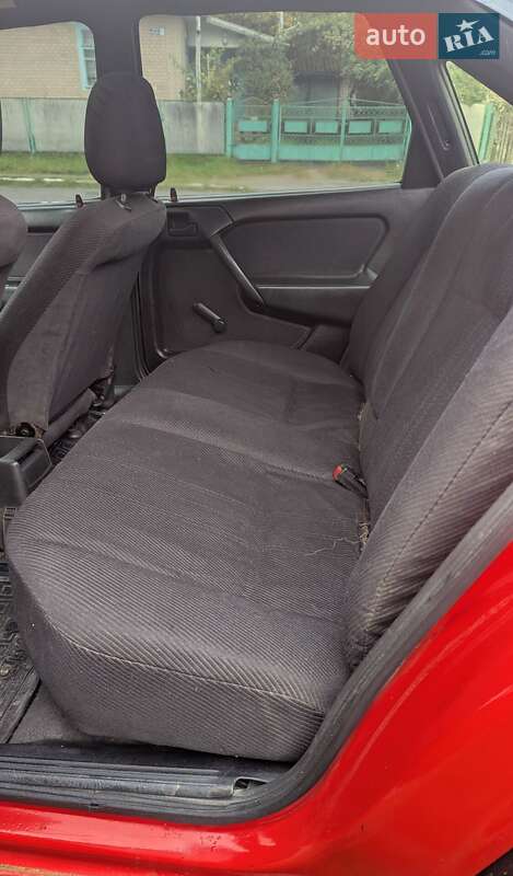 Седан Opel Vectra 1990 в Бершаді фото 5 Седан Opel Vectra 1990 в Бершаді