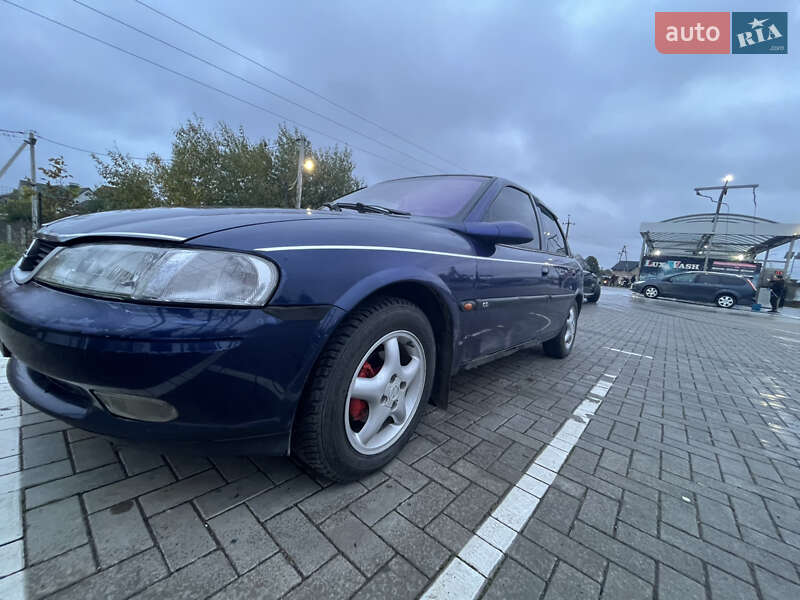 Седан Opel Vectra 1996 в Луцке