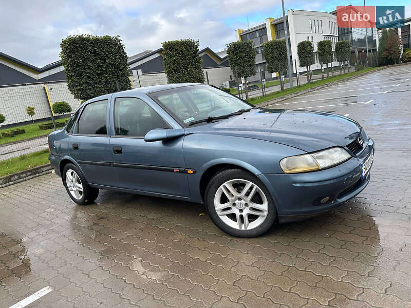 Седан Opel Vectra 1998 в Бродах
