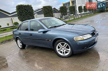Седан Opel Vectra 1998 в 