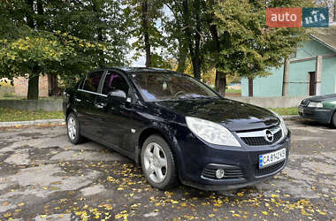 Седан Opel Vectra 2005 в 