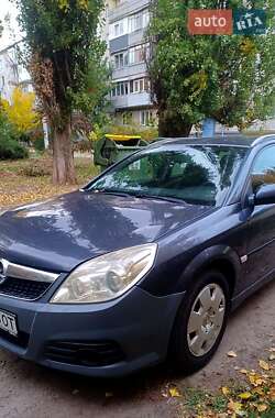 Універсал Opel Vectra 2005 в Чугуєві