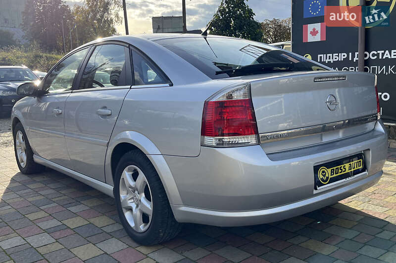 Ліфтбек Opel Vectra 2006 в Стрию фото 5 Ліфтбек Opel Vectra 2006 в Стрию