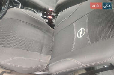 Седан Opel Vectra 1991 в  фото 5 Седан Opel Vectra 1991 в